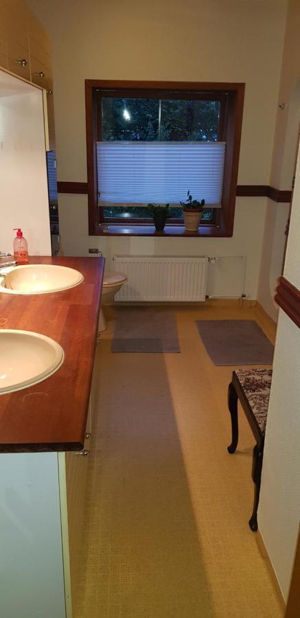 Bed and Breakfast Tjornely Ostervra Екстер'єр фото