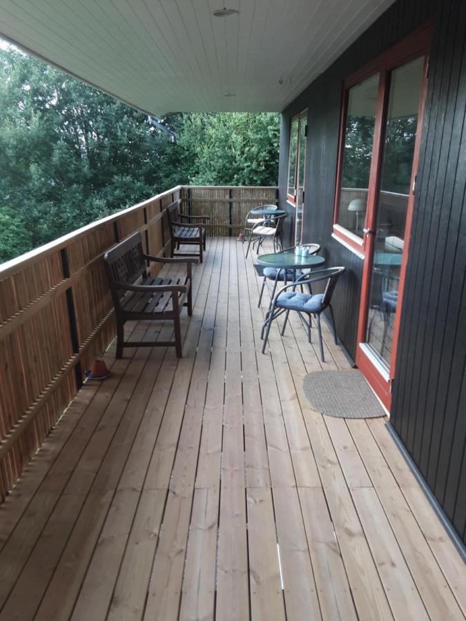 Bed and Breakfast Tjornely Ostervra Екстер'єр фото